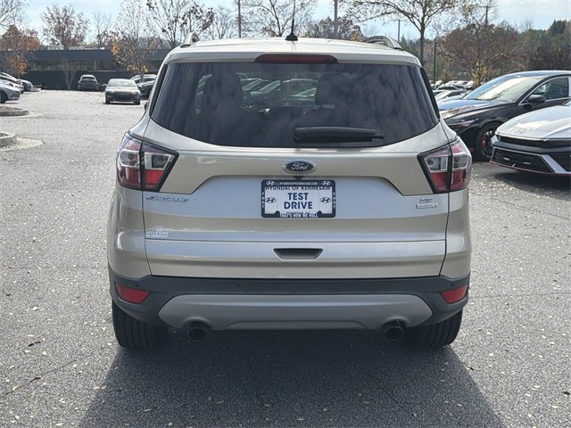 Used 2017 Ford Escape SE w/ Equipment Group 201A image 6