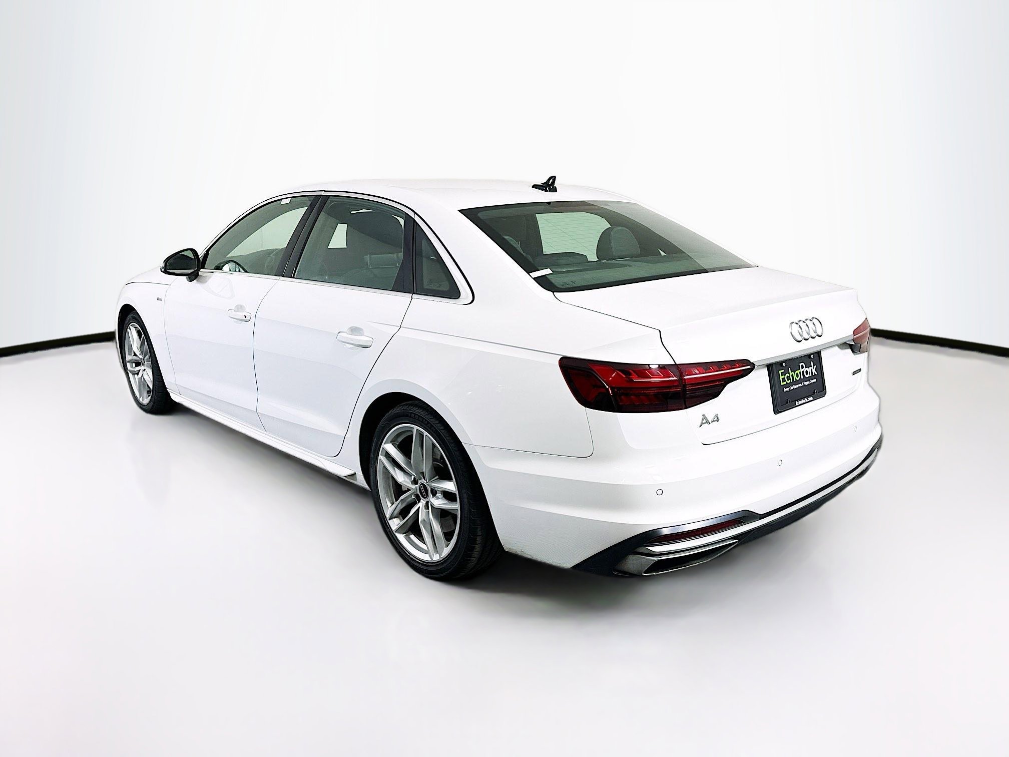 Used 2023 Audi A4 2.0T Premium Plus AWD/4WD image 5