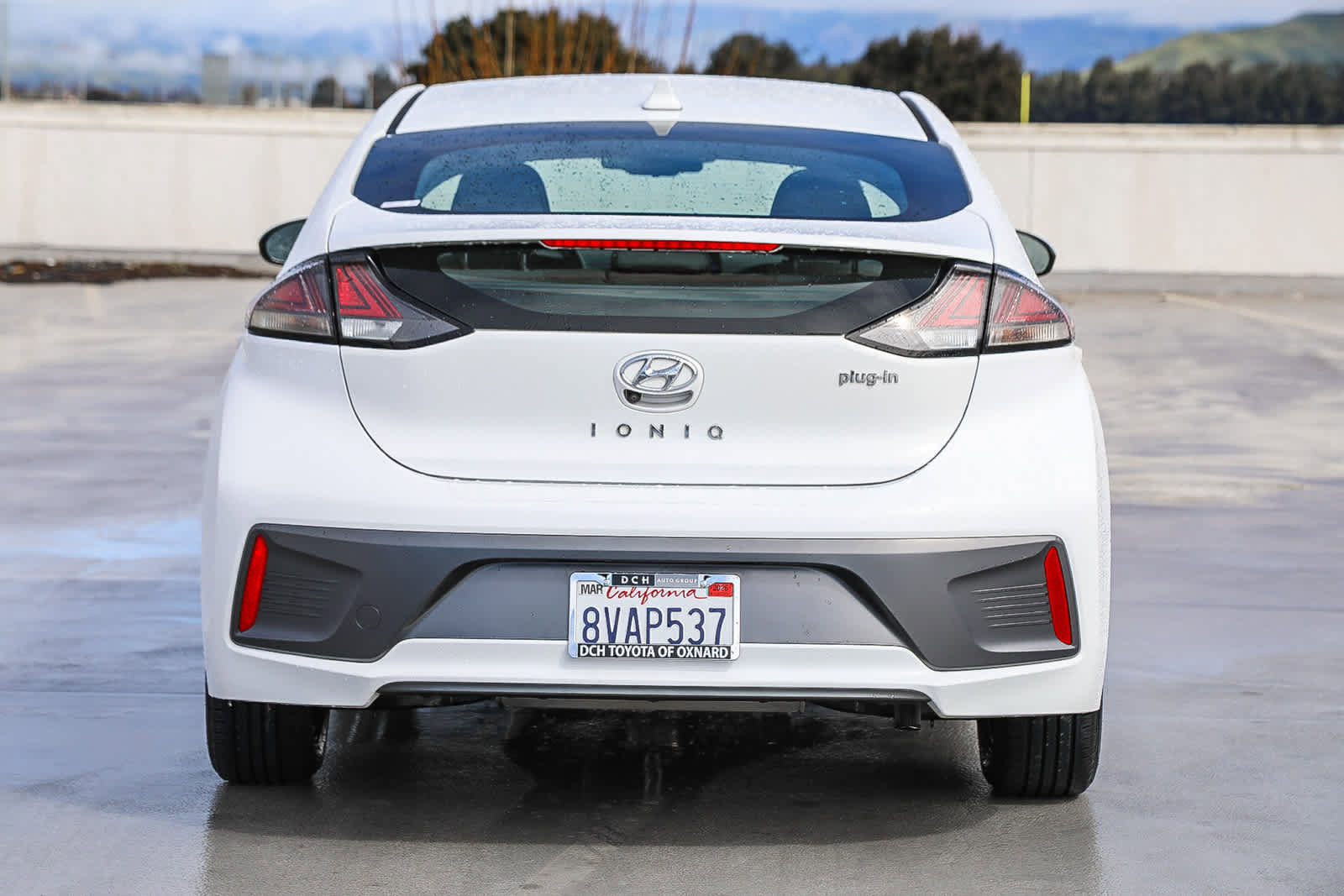 Used 2020 Hyundai Ioniq SE image 5