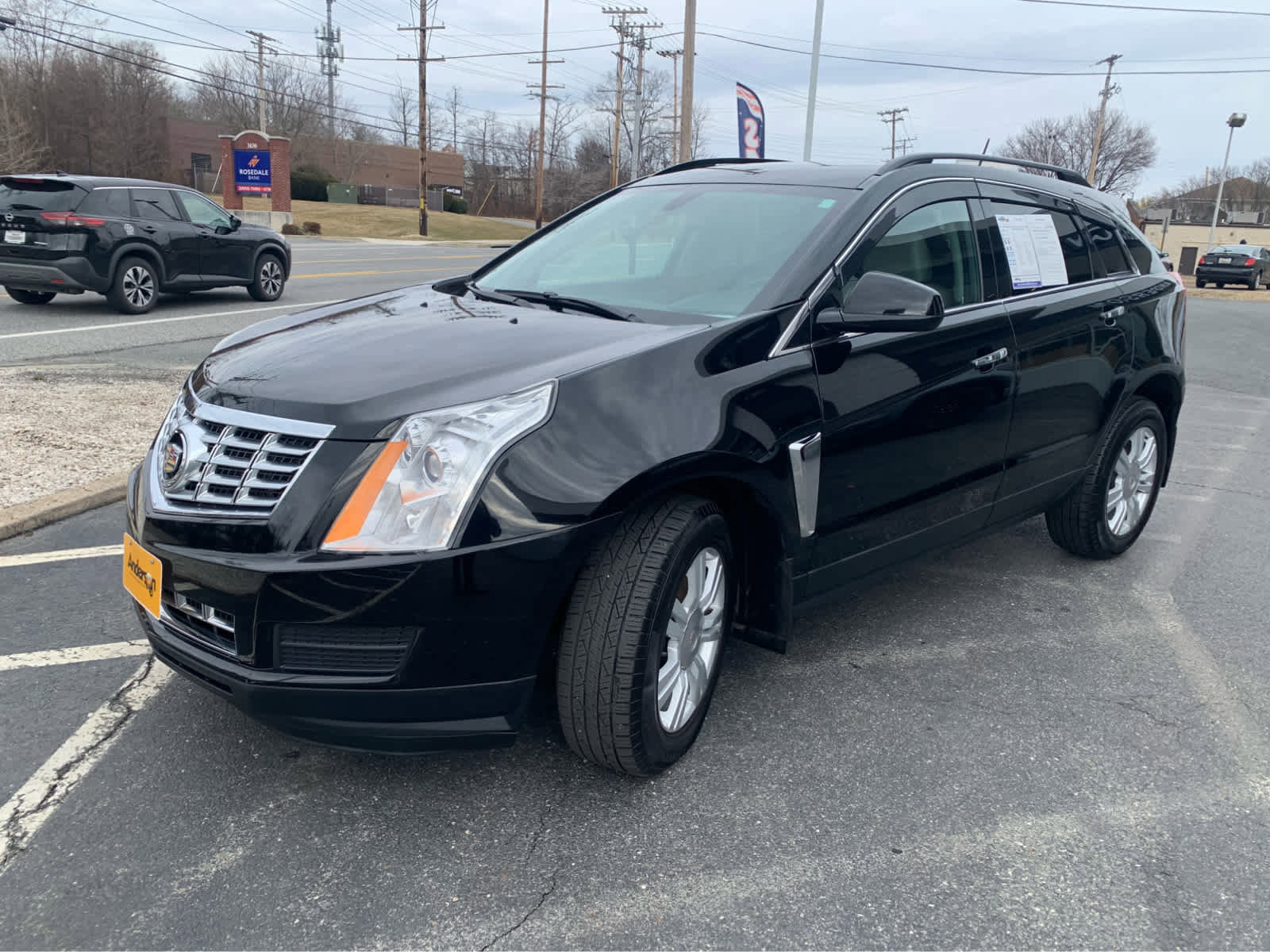 Used 2016 Cadillac SRX FWD image 3