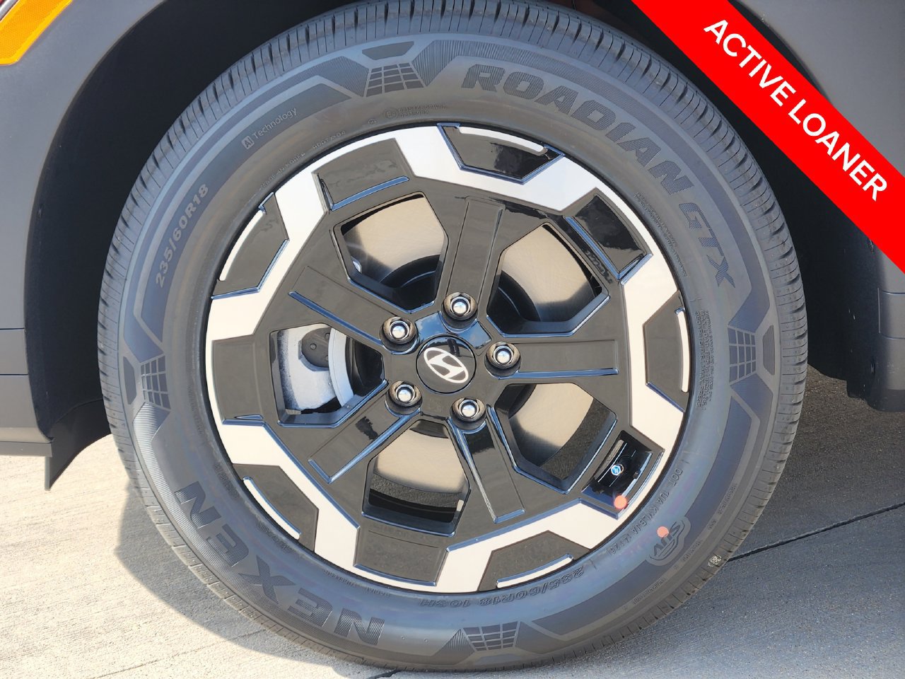 New 2026 Hyundai Santa Fe SEL FWD image 8