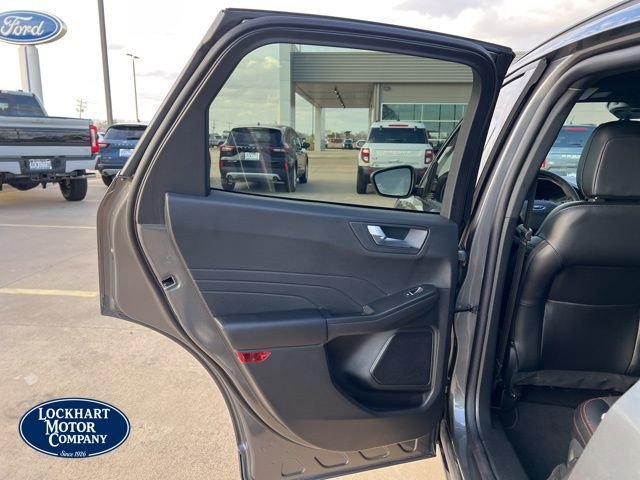 New 2025 Ford Escape ST-Line w/ Equipment Group 301A image 13