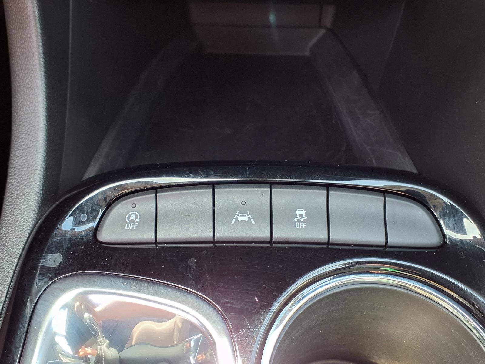 Used 2023 Buick Encore GX Preferred w/ Cold Weather Comfort Package image 13