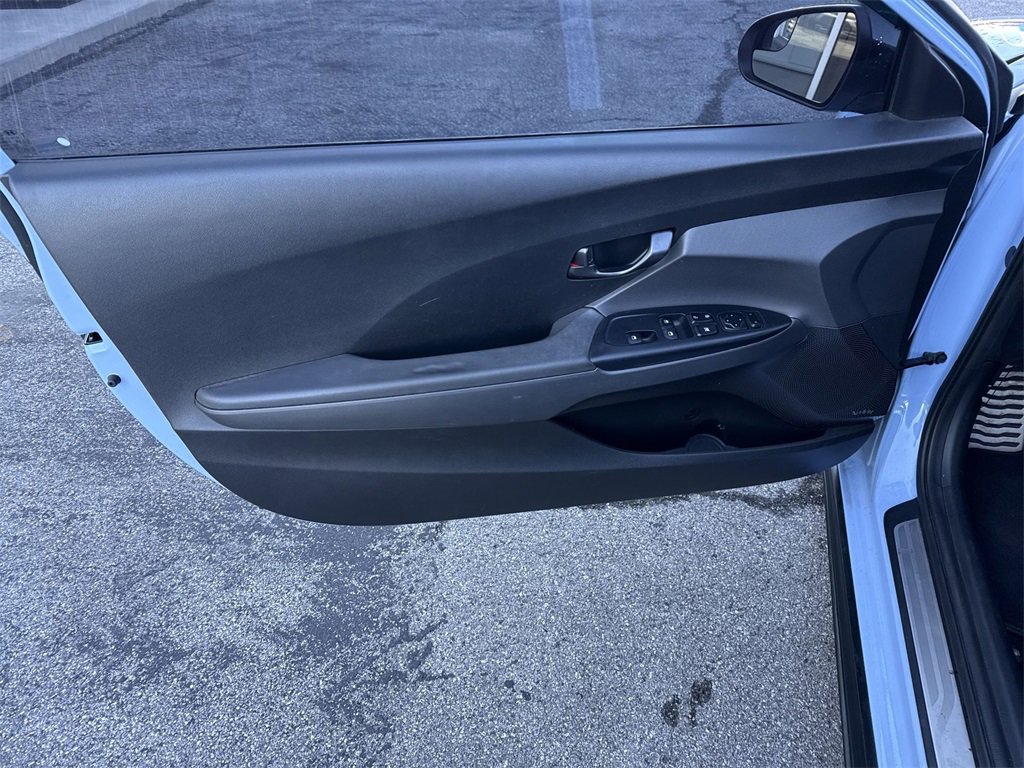 Used 2019 Hyundai Veloster N N image 20