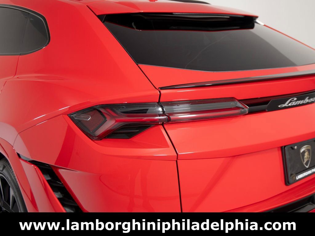 Used 2024 Lamborghini Urus S image 45