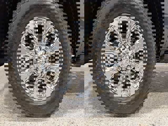 Used 2020 RAM 3500 Limited image 12