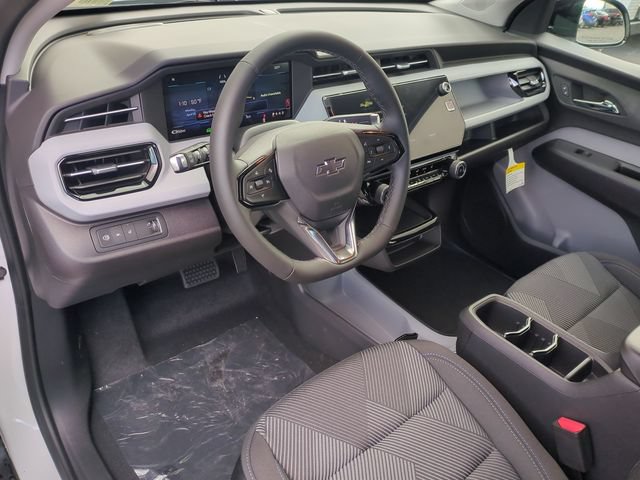 New 2027 Chevrolet Bolt LT w/ Comfort Package FWD image 11