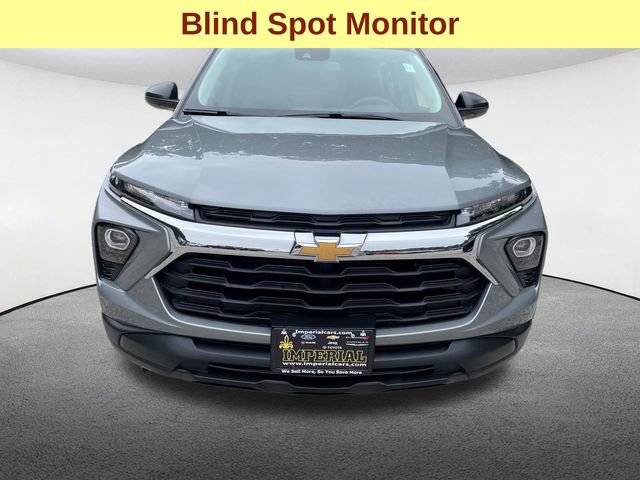 Used 2024 Chevrolet TrailBlazer LS w/ LS Convenience Package AWD/4WD image 4