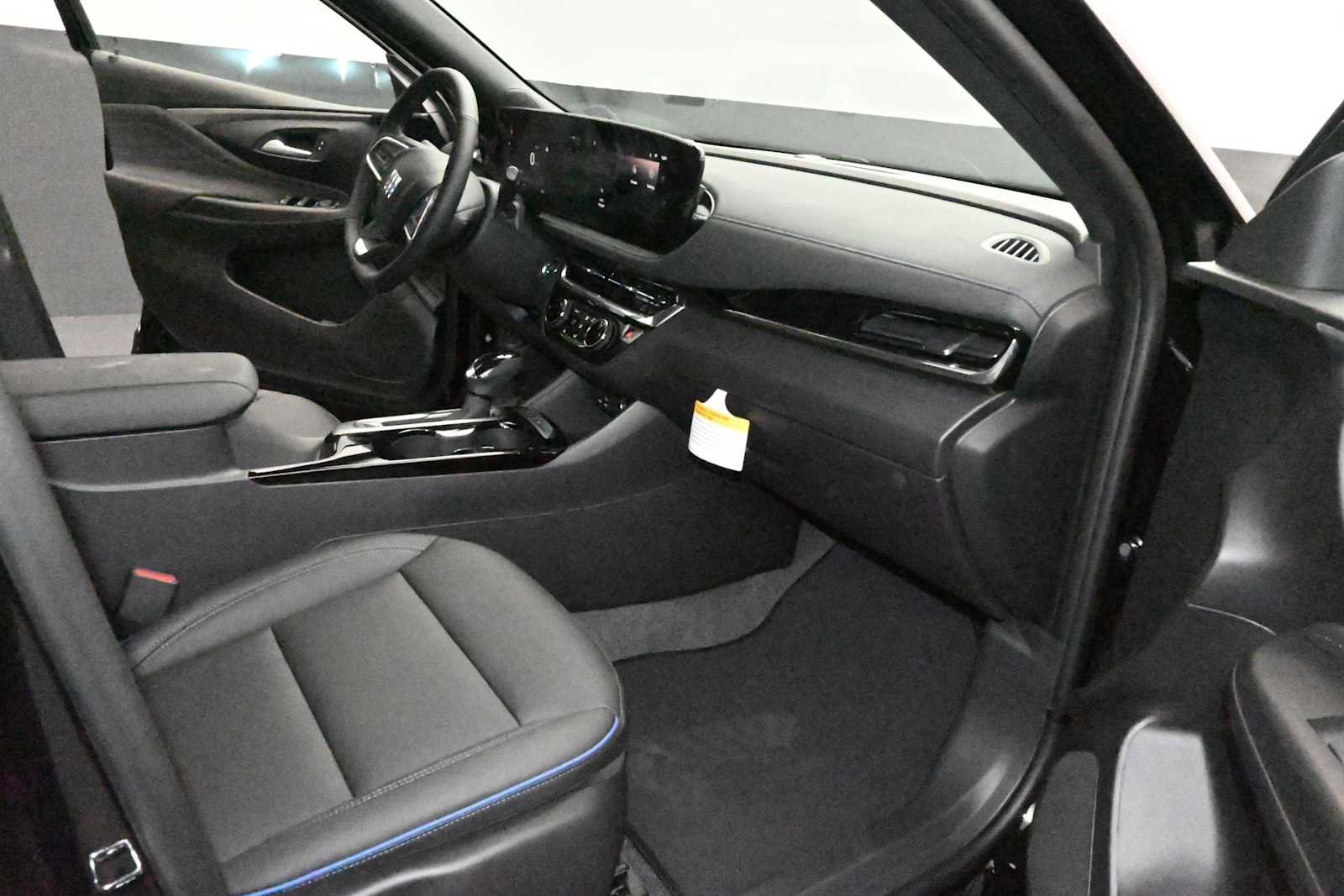 New 2026 Buick Envista Sport Touring w/ Convenience I Package FWD image 25