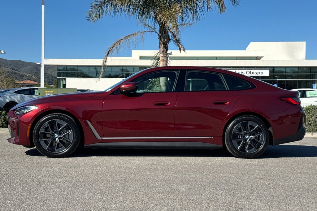 Used 2023 BMW i4 eDrive35 image 6