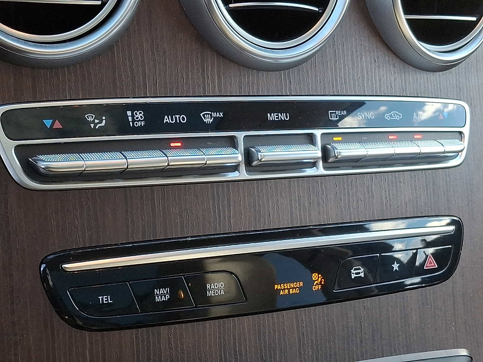 Used 2021 Mercedes-Benz GLC 300 4MATIC image 13