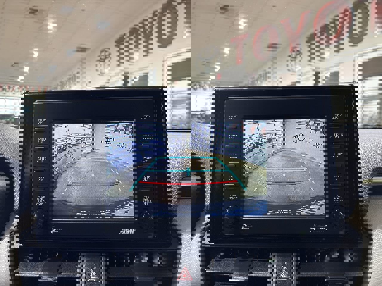 Certified 2020 Toyota RAV4 XLE image 18