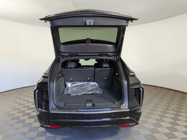 New 2026 Cadillac Lyriq Luxury w/ LPO, Floor Liner Package image 12