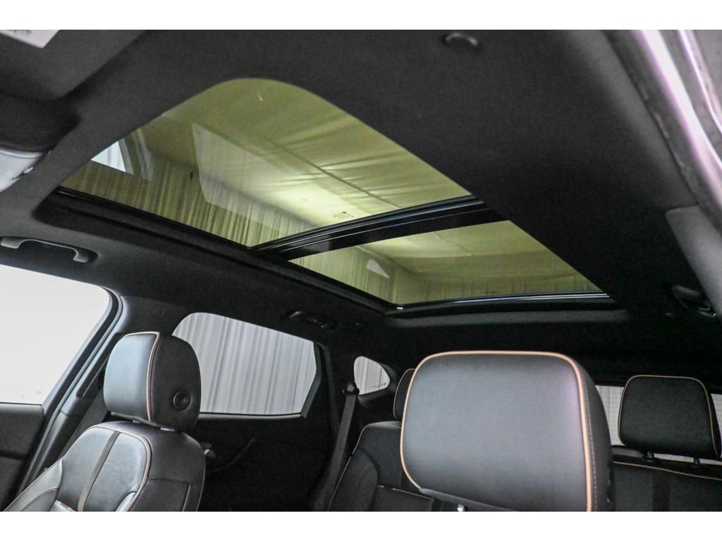 Used 2020 Chevrolet Blazer Premier image 11