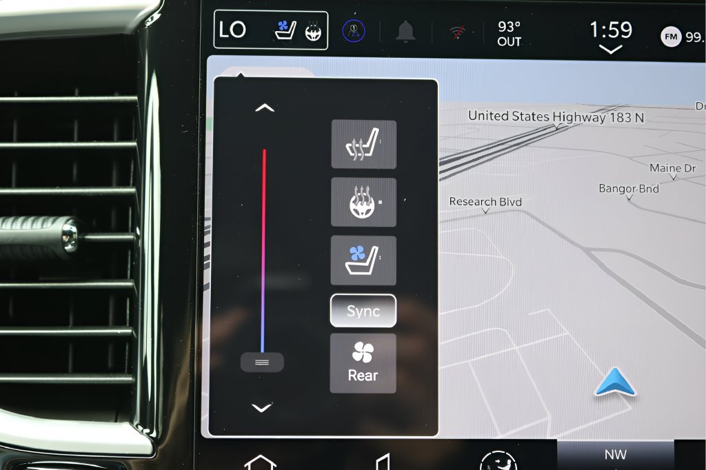 New 2027 Chrysler Pacifica Limited FWD image 28