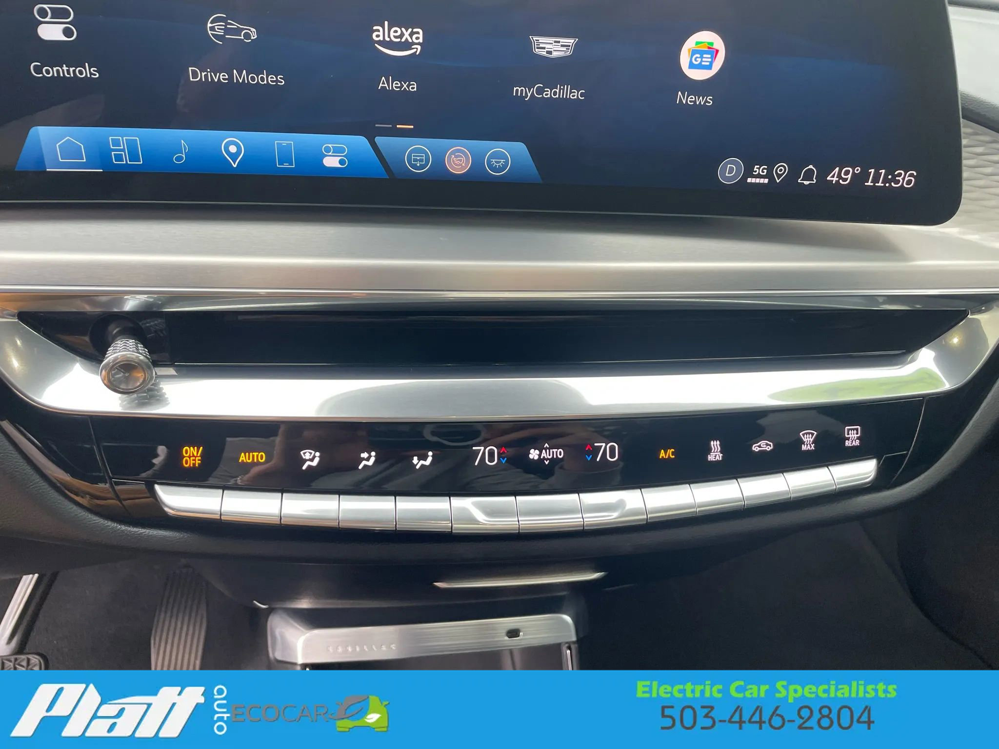 Used 2024 Cadillac Lyriq Sport image 29