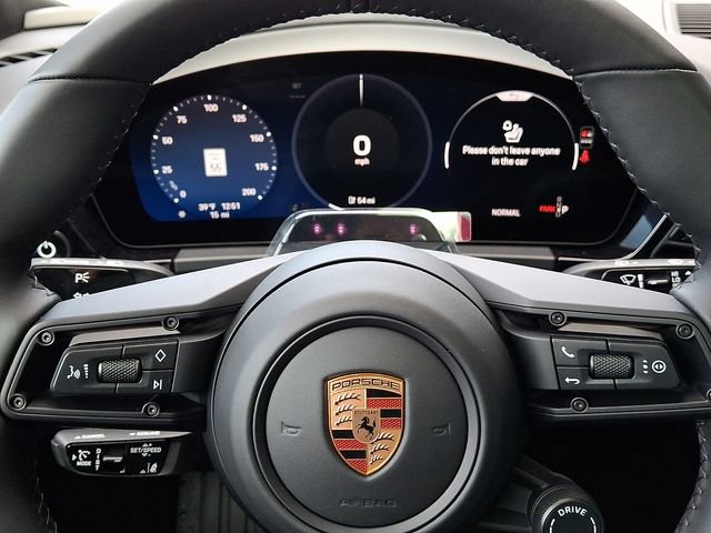 New 2026 Porsche Macan 4 Electric AWD/4WD image 20