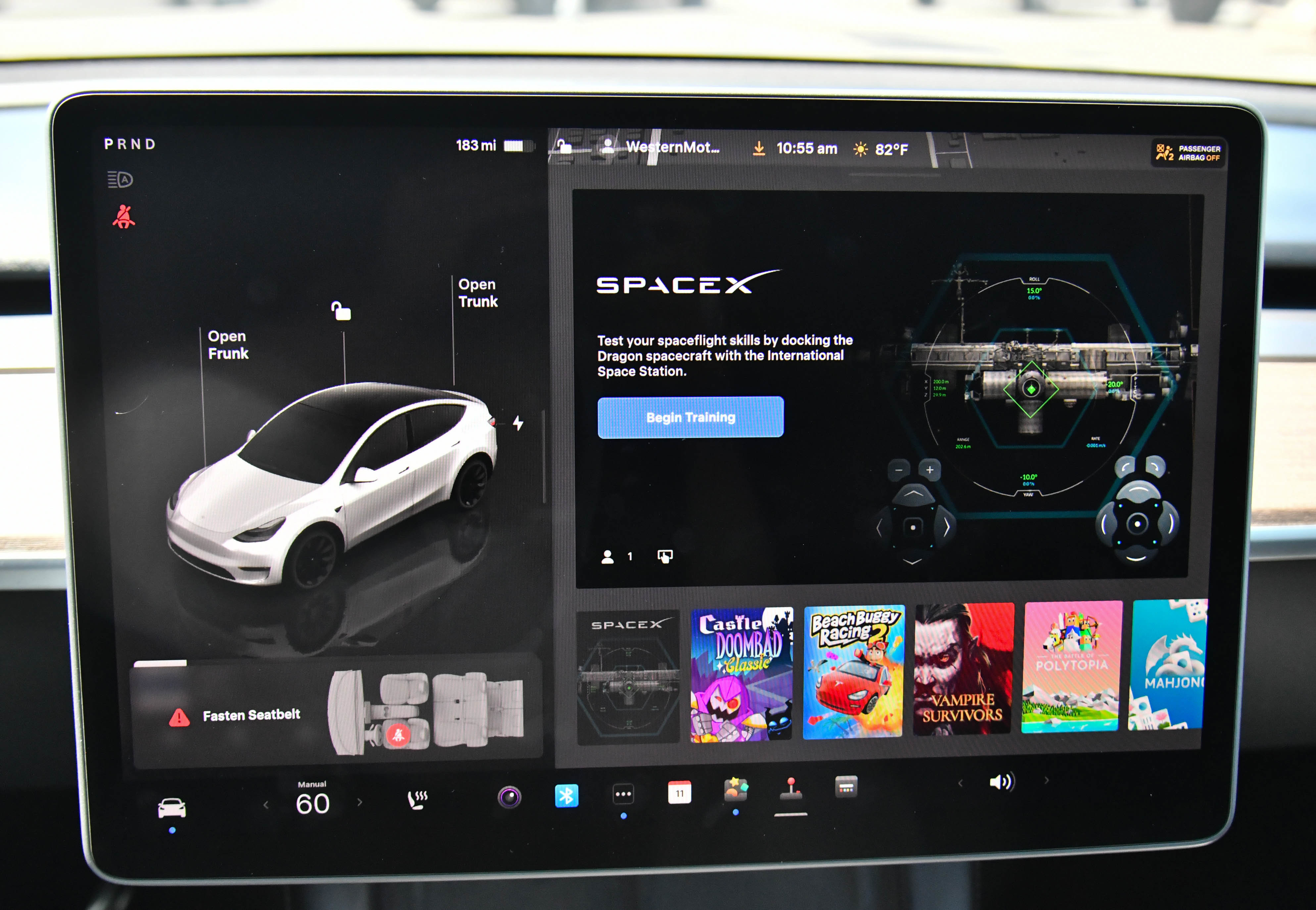 Used 2023 Tesla Model Y Long Range AWD/4WD image 22