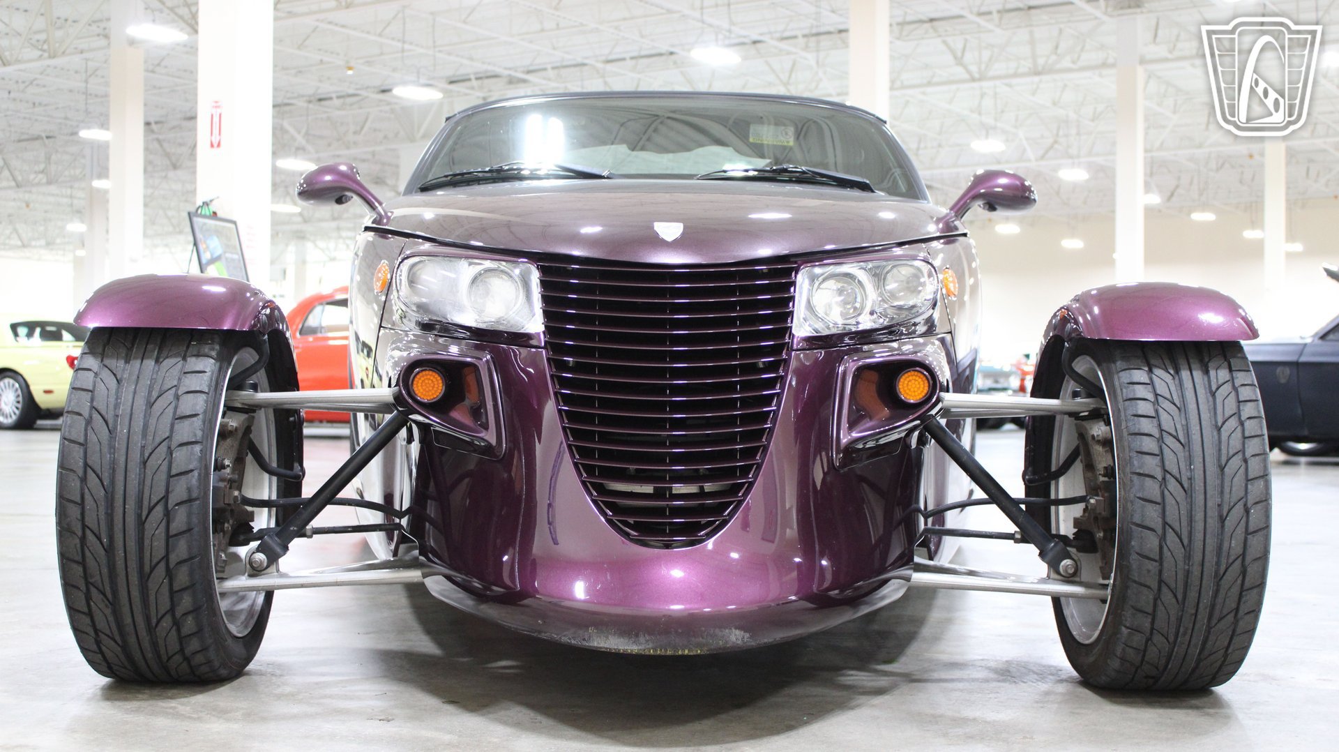 Used 1999 Plymouth Prowler RWD image 4