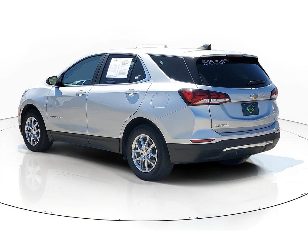Certified 2022 Chevrolet Equinox LT FWD image 3