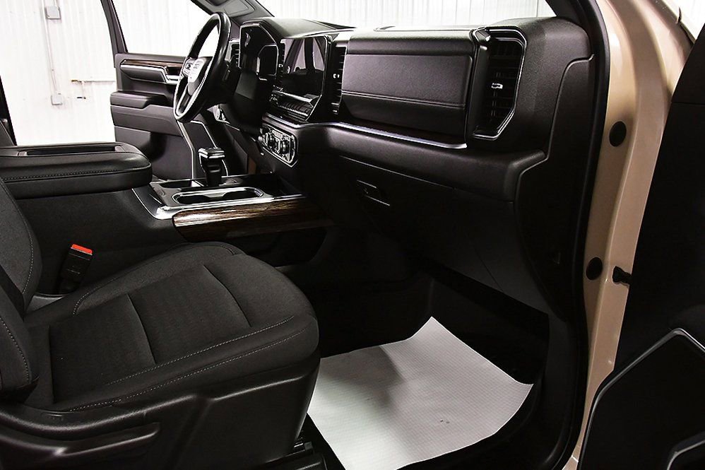 Used 2022 GMC Sierra 1500 Elevation image 30