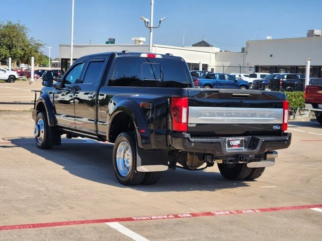 Used 2021 Ford F450 Platinum w/ FX4 Off-Road Package image 4