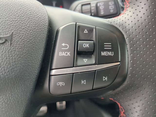 Used 2024 Ford Escape ST-Line image 31