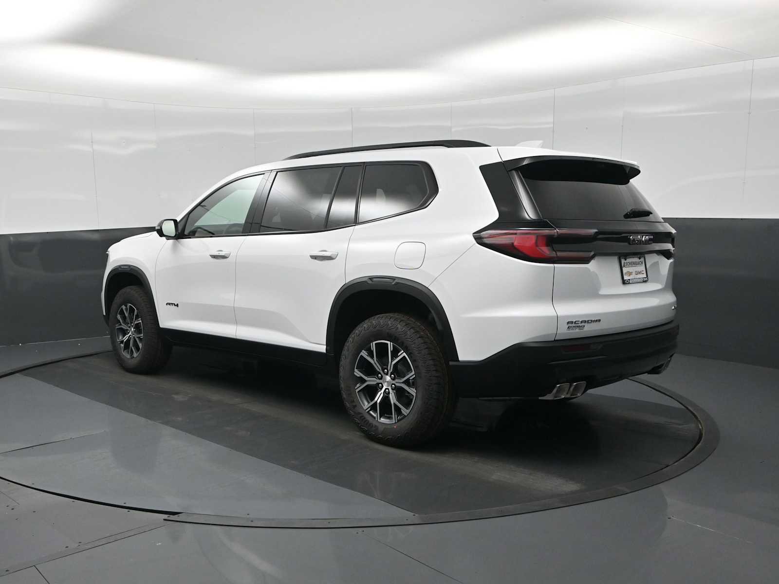New 2026 GMC Acadia AT4 w/ Luxury Package image 6