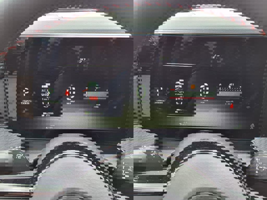 New 2025 Nissan Kicks SR w/ Illumination Package image 11