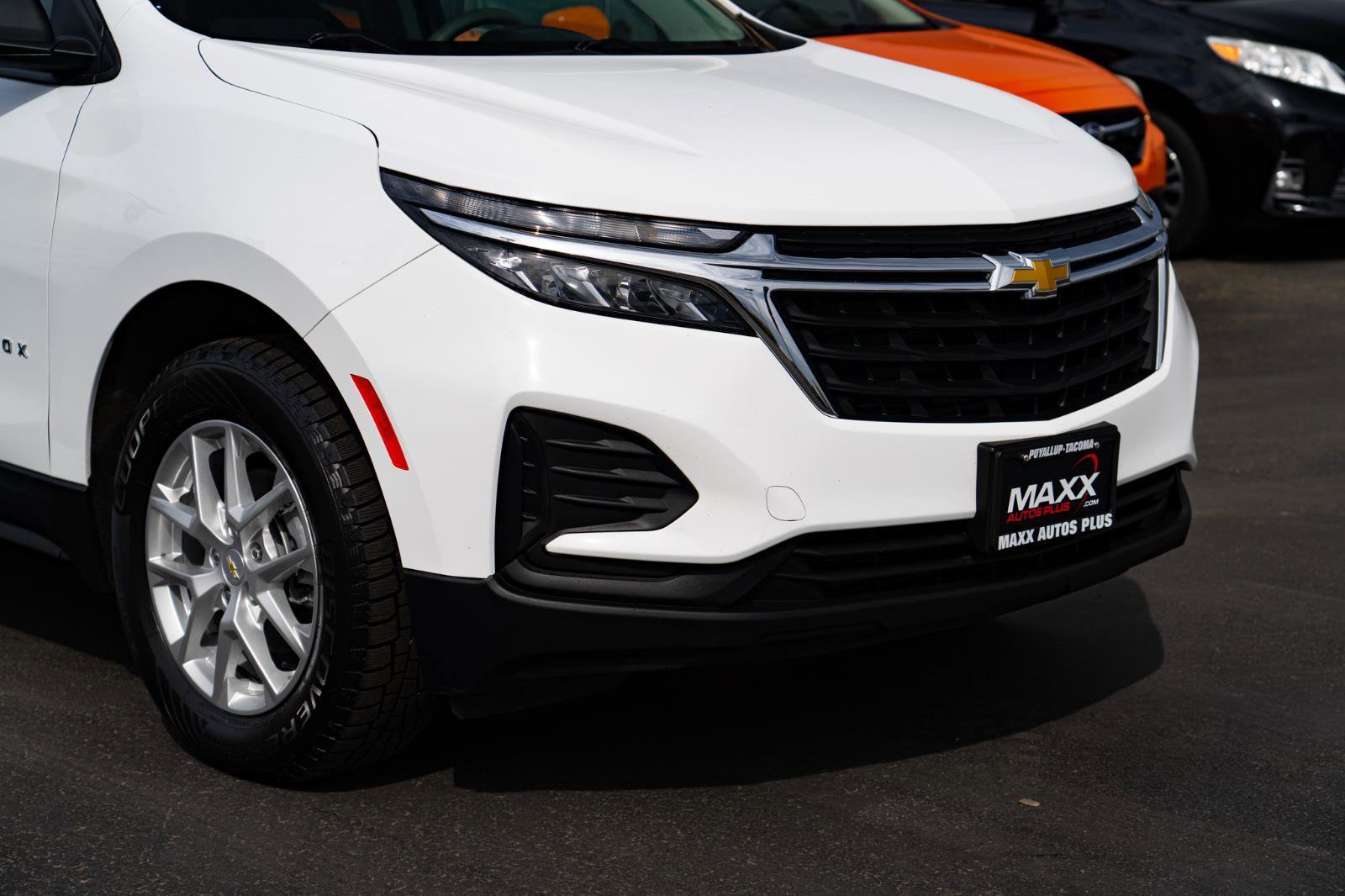 Used 2022 Chevrolet Equinox LS w/ LS Convenience Package AWD/4WD image 6