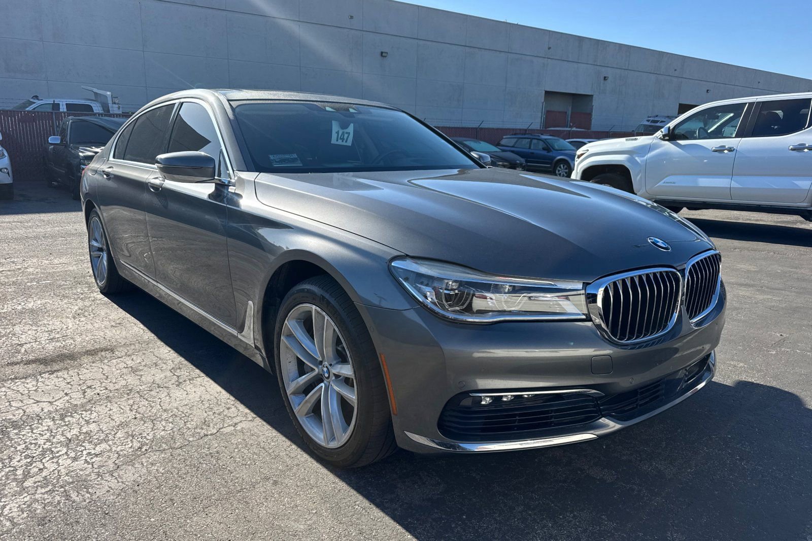 Used 2016 BMW 750i xDrive AWD/4WD image 2
