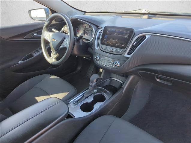 Used 2025 Chevrolet Malibu LT FWD image 22