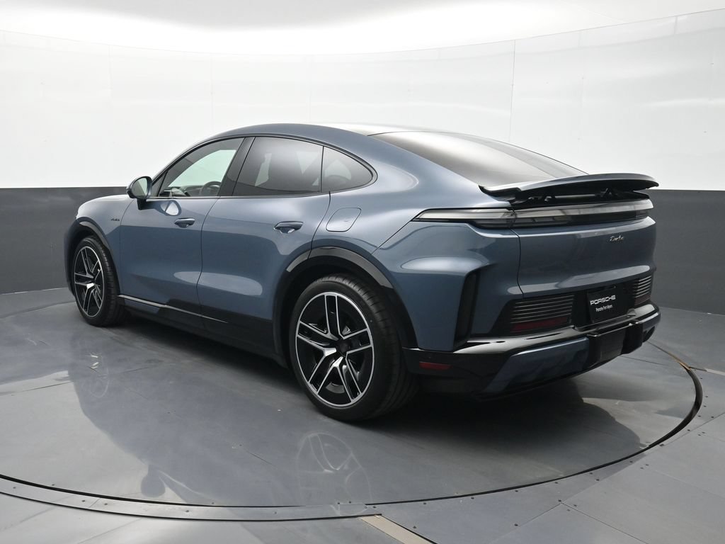 New 2026 Porsche Cayenne Turbo AWD/4WD image 3