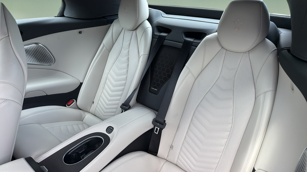 New 2026 Maserati GranCabrio Modena AWD/4WD image 31