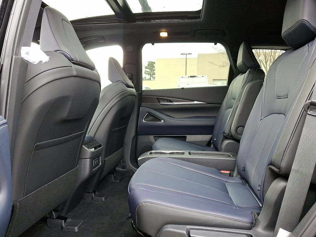 New 2026 INFINITI QX60 Sport image 6