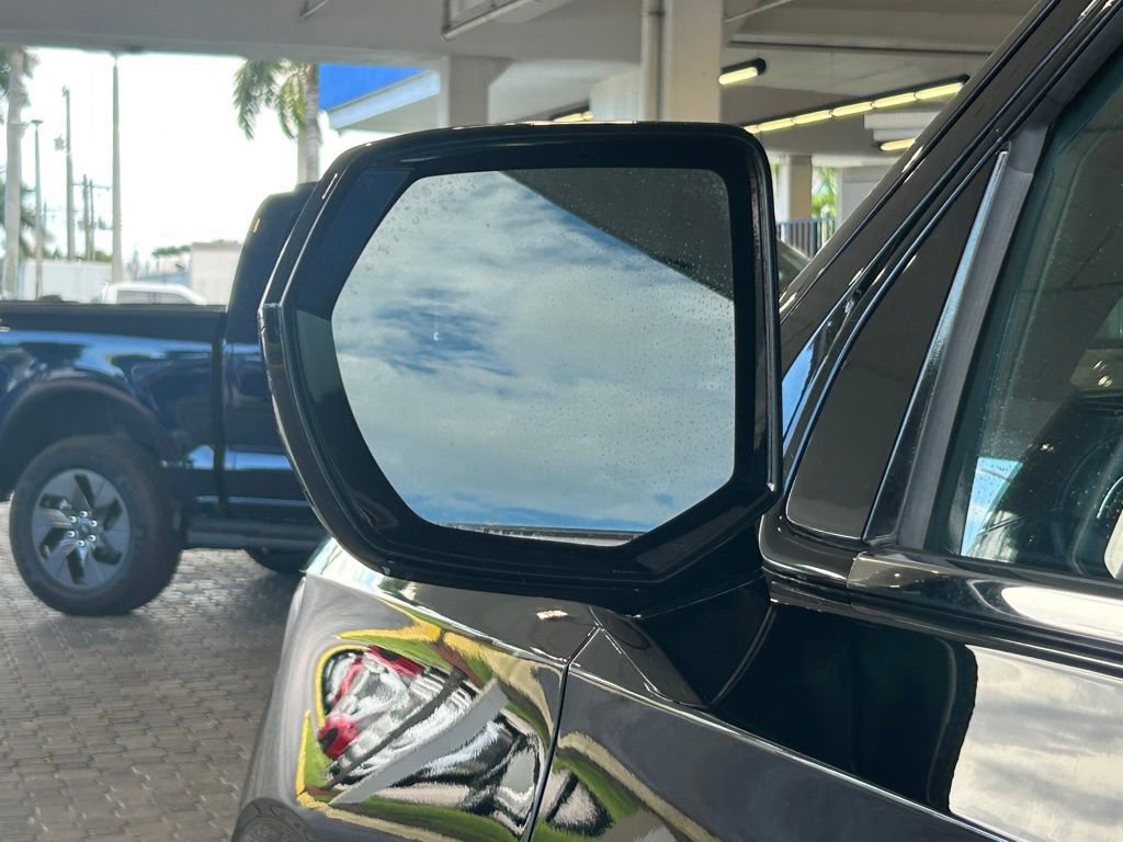 Used 2023 Chevrolet Tahoe LT image 15