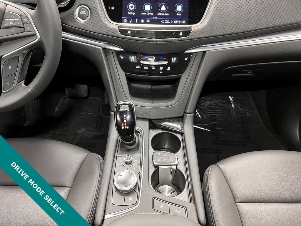 Used 2025 Cadillac XT5 Luxury image 6