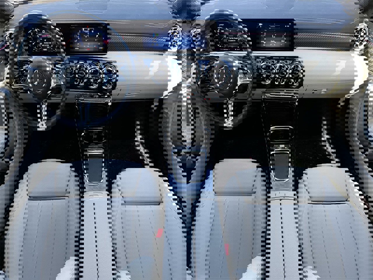 Used 2024 Mercedes-Benz CLA 250 image 9