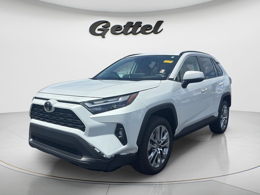 Used 2023 Toyota RAV4 XLE Premium FWD video 1