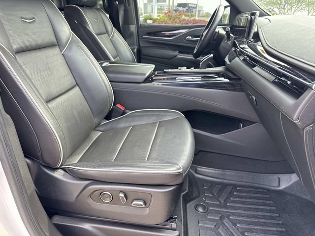 Used 2021 Cadillac Escalade Sport w/ Driver Assist Tech Package image 8