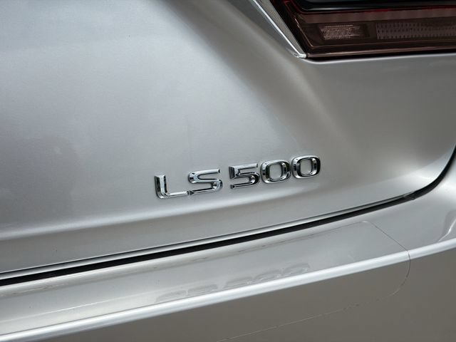 Used 2024 Lexus LS 500 w/ Interior Upgrade Package RWD image 11