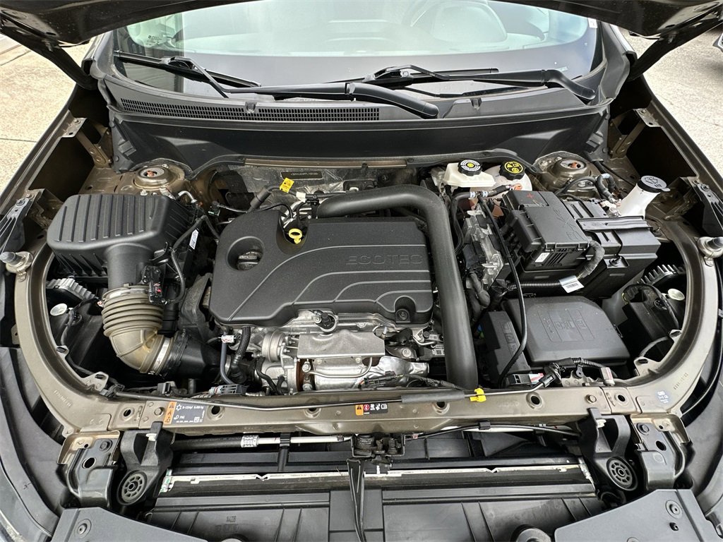 Used 2023 Chevrolet Equinox LT image 24