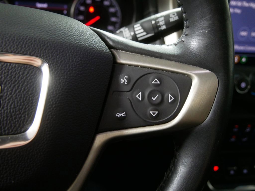 Used 2020 GMC Terrain Denali w/ Denali Premium Package AWD/4WD image 22