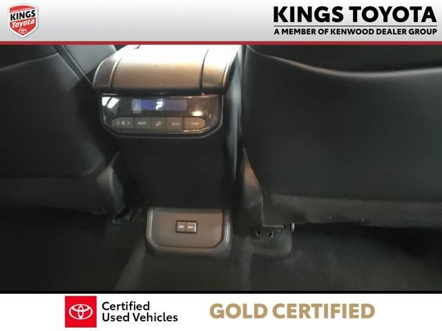 Certified 2024 Toyota Highlander XSE AWD/4WD image 11