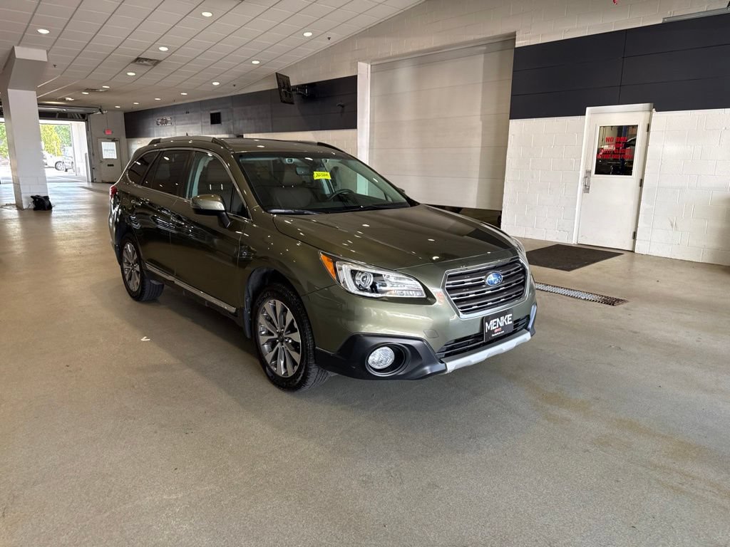 Used 2017 Subaru Outback 3.6R Touring AWD/4WD image 1