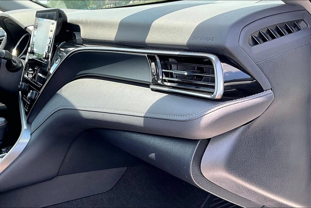 Used 2021 Toyota Camry LE w/ Protection Package (Q2) (TMS) FWD image 15