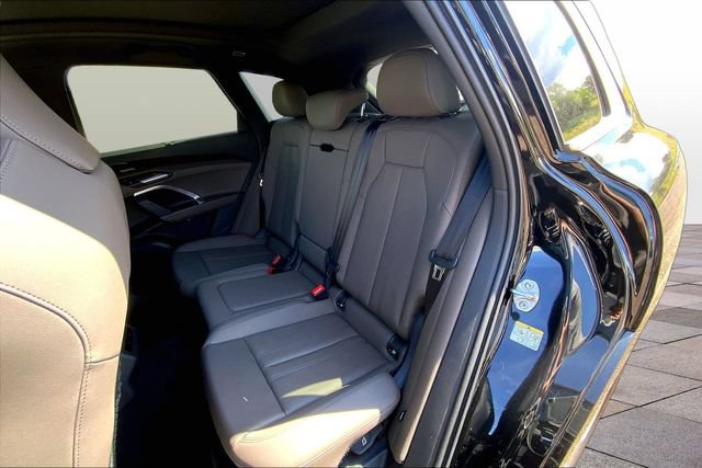 Certified 2025 Audi Q5 Premium w/ Premium Plus AWD/4WD image 18