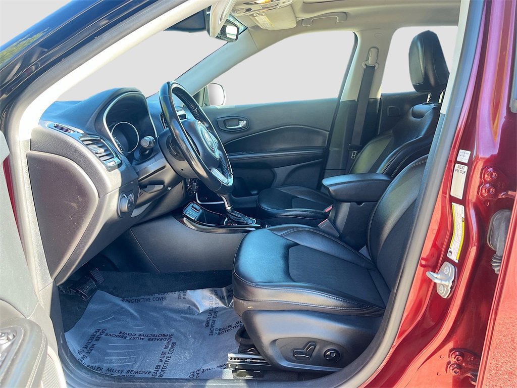 Used 2021 Jeep Compass Latitude w/ Sun and Sound Group image 20