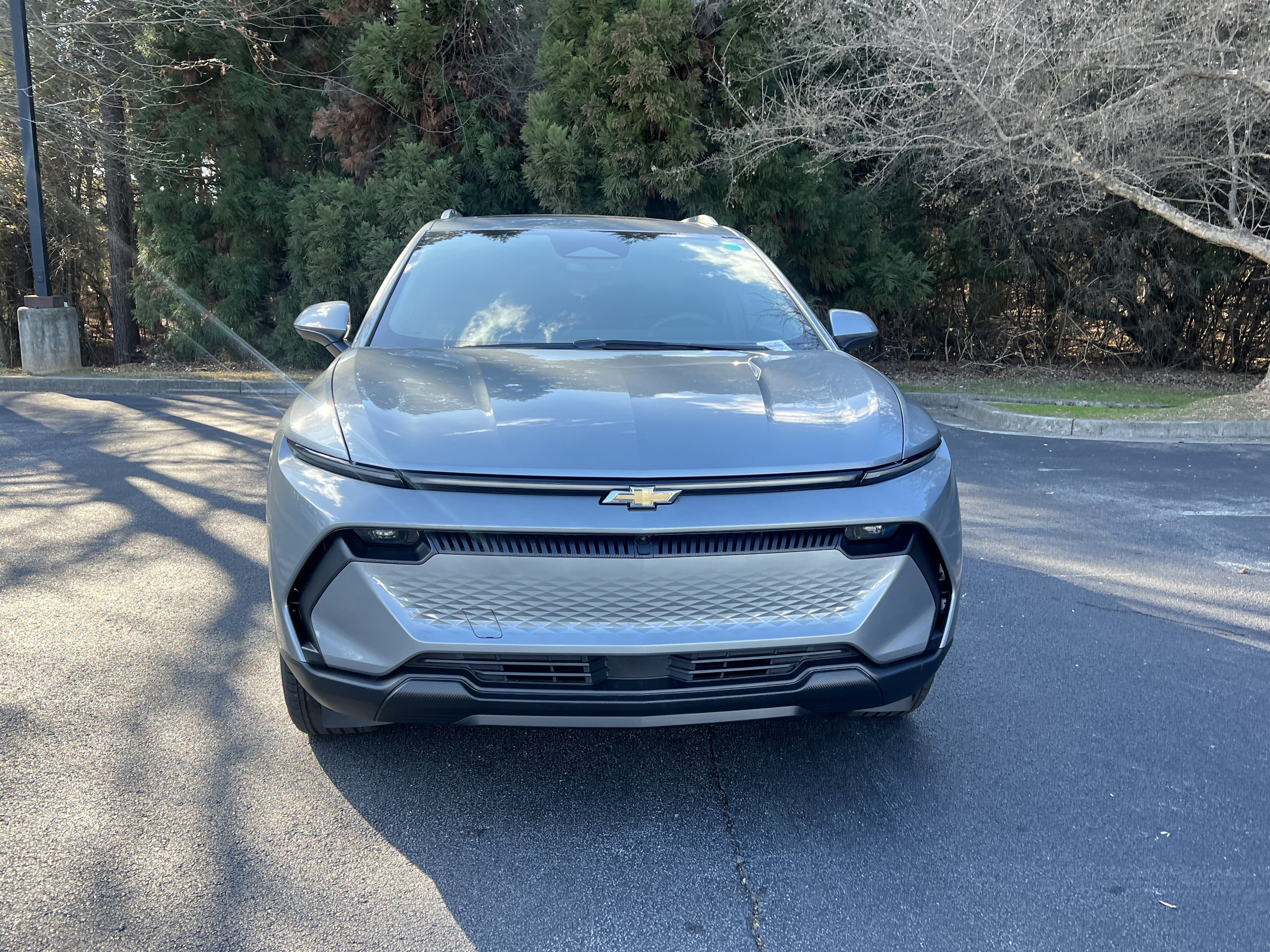 New 2026 Chevrolet Equinox EV LT AWD/4WD image 3