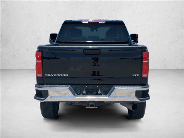 Used 2025 Chevrolet Silverado 2500 LTZ AWD/4WD image 7